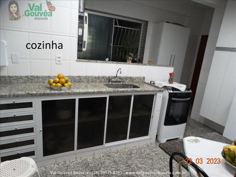 Apartamento a Venda no Morada do Castelo em Resende