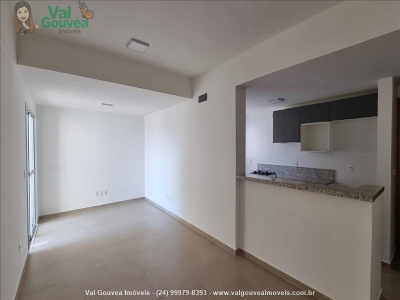 Apartamento para Venda ou Alugar no Vila Julieta em Resende