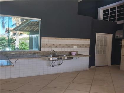 Casa à Venda