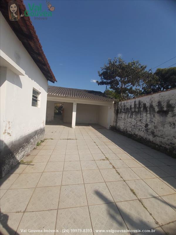 Casa a Venda no Paraíso em Resende