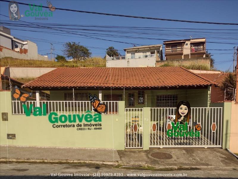 Casa a Venda no Morada da Colina I II III em Resende