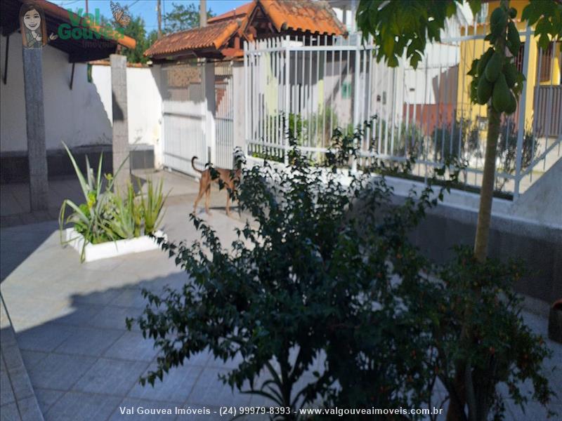 Casa a Venda no Montese em Resende