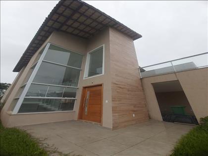 Casa em condomínio à Venda