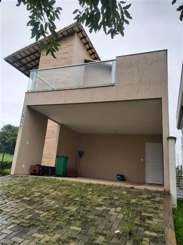 Casa em condomínio à Venda