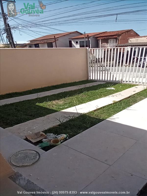 Casa a Venda no Morada da Montanha em Resende