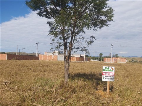 Terreno à Venda