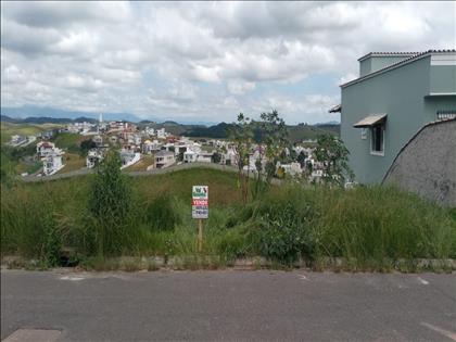 Terreno à Venda