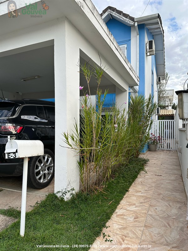Casa em condomínio a Venda no Morada da Colina I II III em Resende