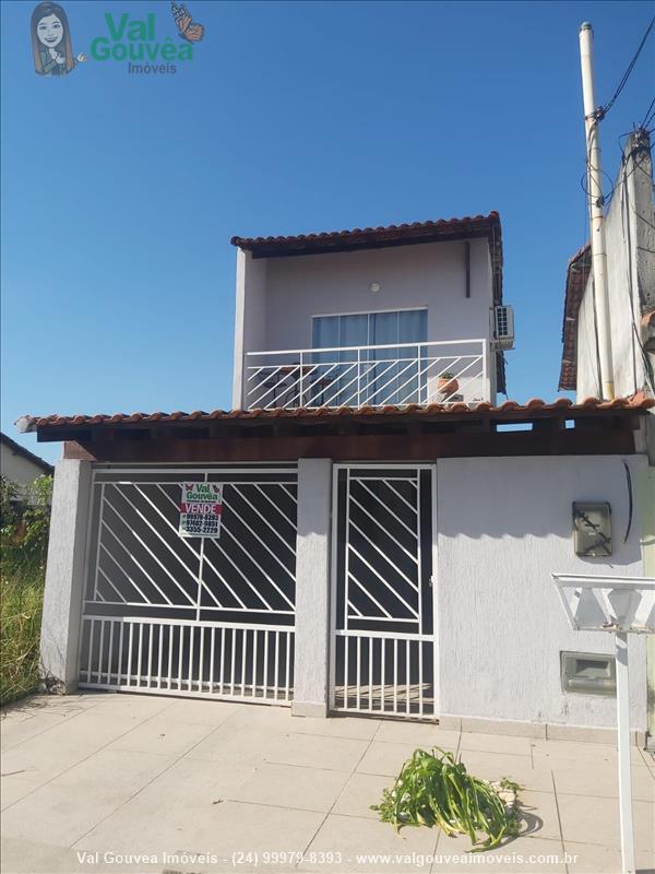 Casa a Venda no Mirante de Serra em Resende