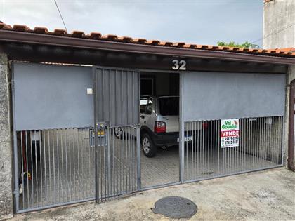 Casa à Venda