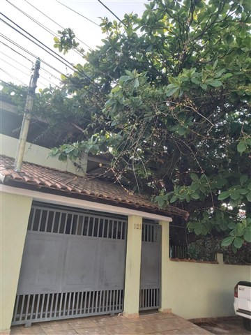 Casa à Venda
