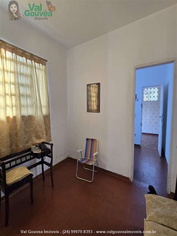 Casa a Venda no Paraíso em Resende