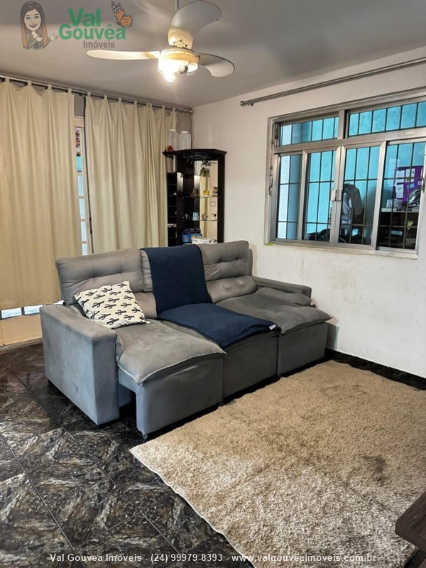 Casa a Venda no Cidade Alegria em Resende