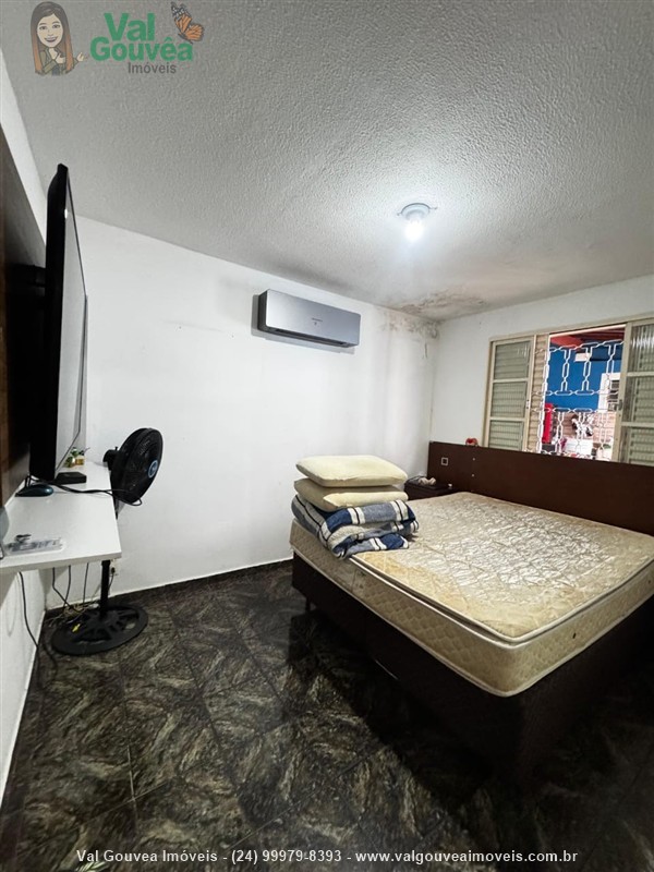 Casa a Venda no Cidade Alegria em Resende
