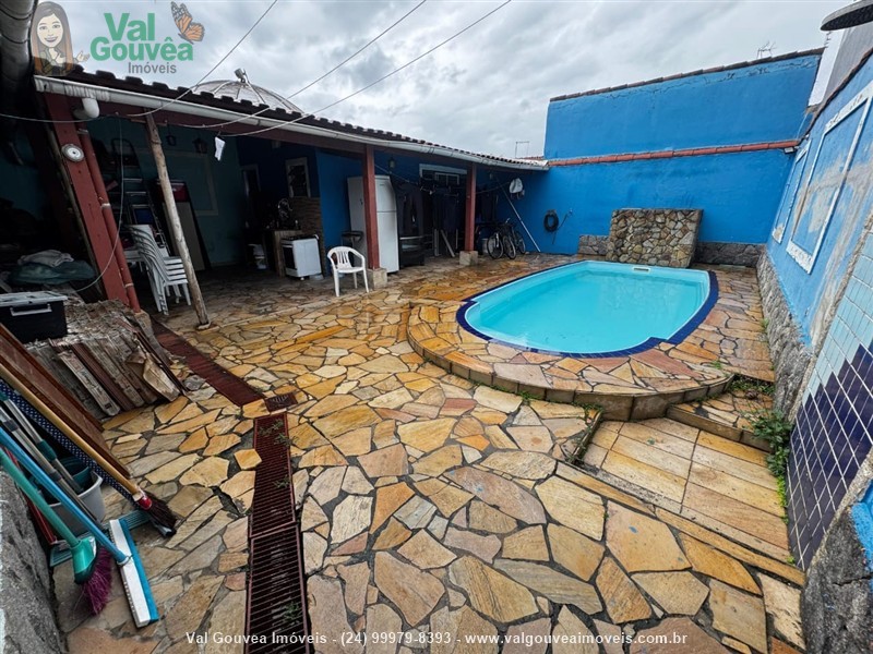Casa a Venda no Cidade Alegria em Resende
