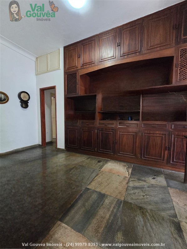Casa a Venda no Centro em Resende