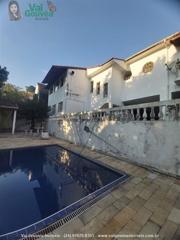 Casa a Venda no Centro em Resende