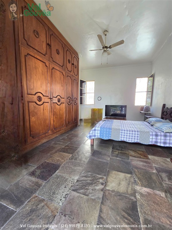 Casa a Venda no Centro em Resende