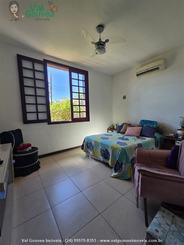 Casa a Venda no Jardim Brasília em Resende