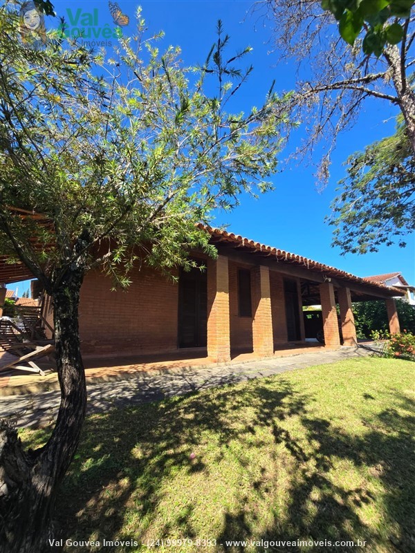 Casa a Venda no Jardim Brasília em Resende