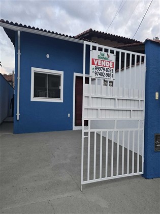 Casa à Venda