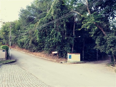 Terreno à Venda