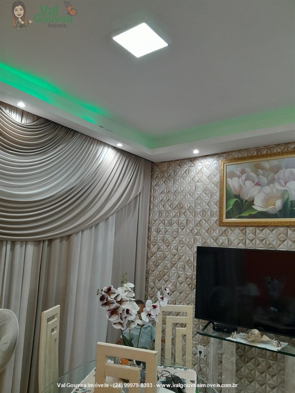 Casa a Venda no Mirante de Serra em Resende