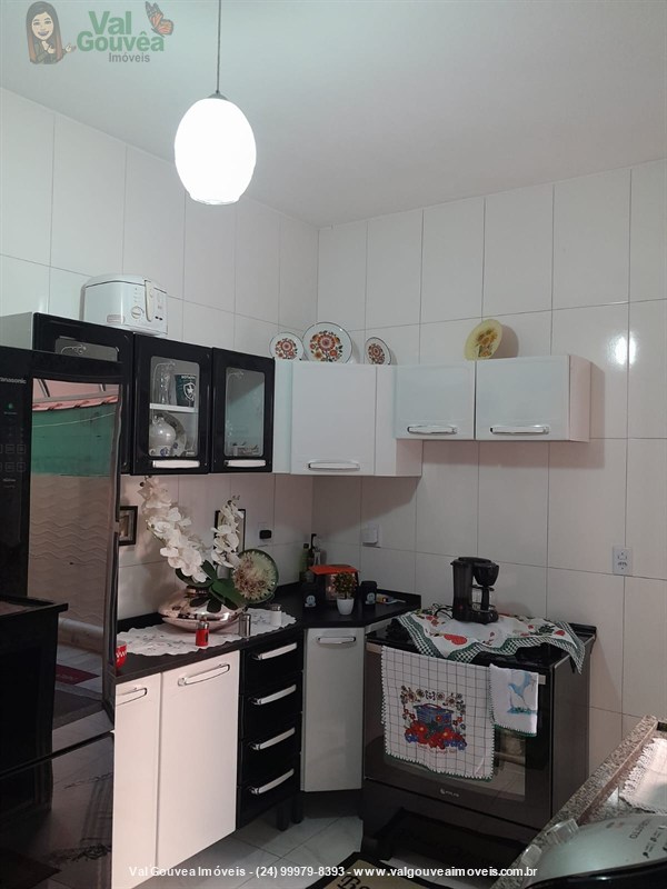 Casa a Venda no Mirante de Serra em Resende