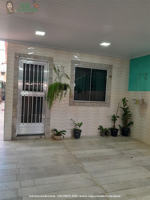 Casa a Venda no Mirante de Serra em Resende