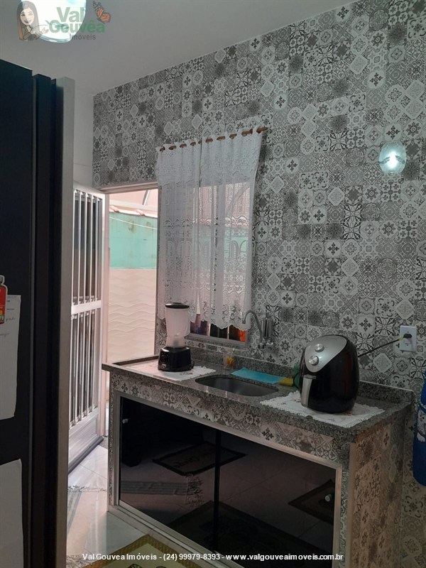 Casa a Venda no Mirante de Serra em Resende