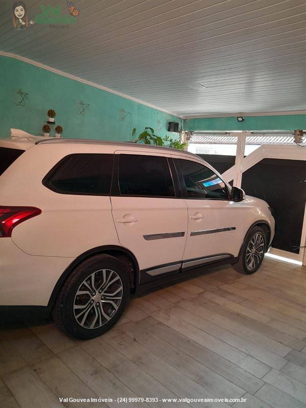 Casa a Venda no Mirante de Serra em Resende