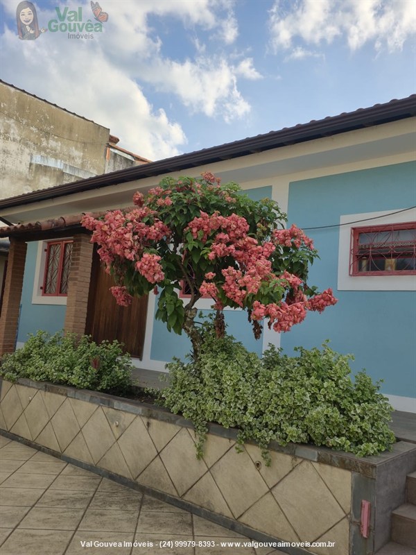 Casa a Venda no Montese em Resende