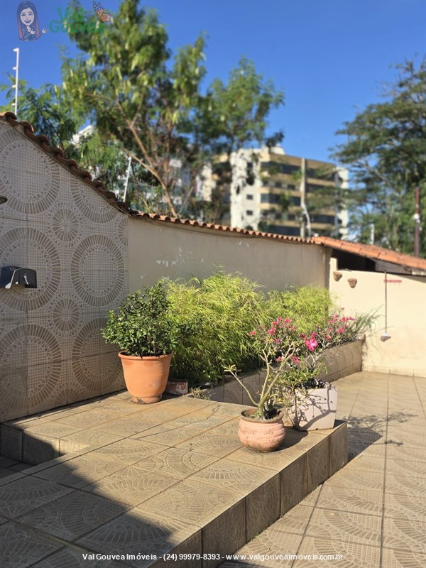 Casa a Venda no Montese em Resende