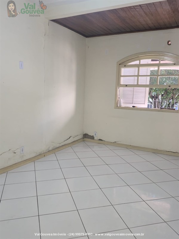 Casa a Venda no Jardim Ponte Alta em Volta Redonda