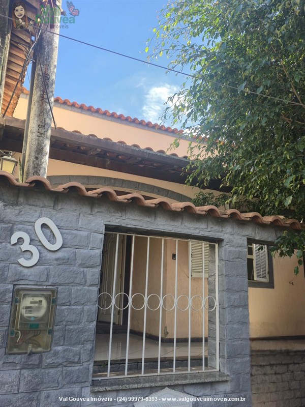 Casa a Venda no Jardim Ponte Alta em Volta Redonda