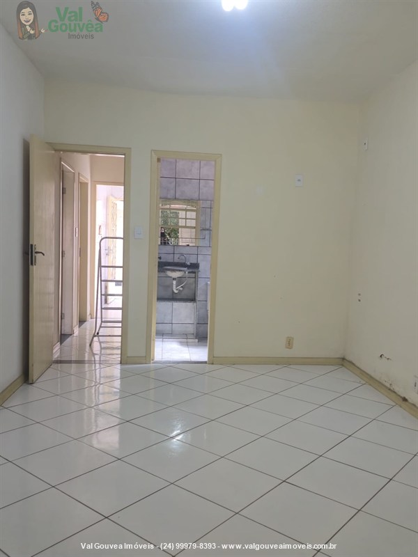 Casa a Venda no Jardim Ponte Alta em Volta Redonda