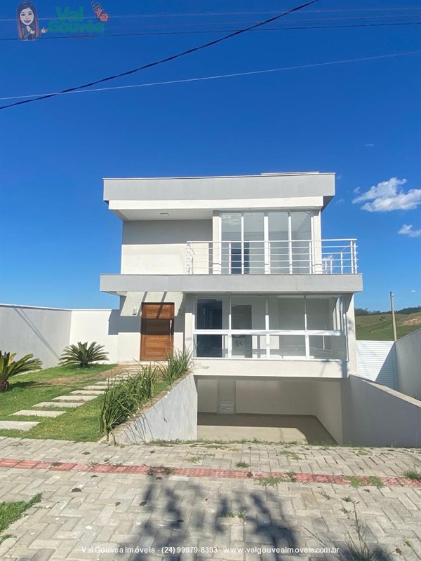 Casa em condomínio a Venda no Alphaville em Resende