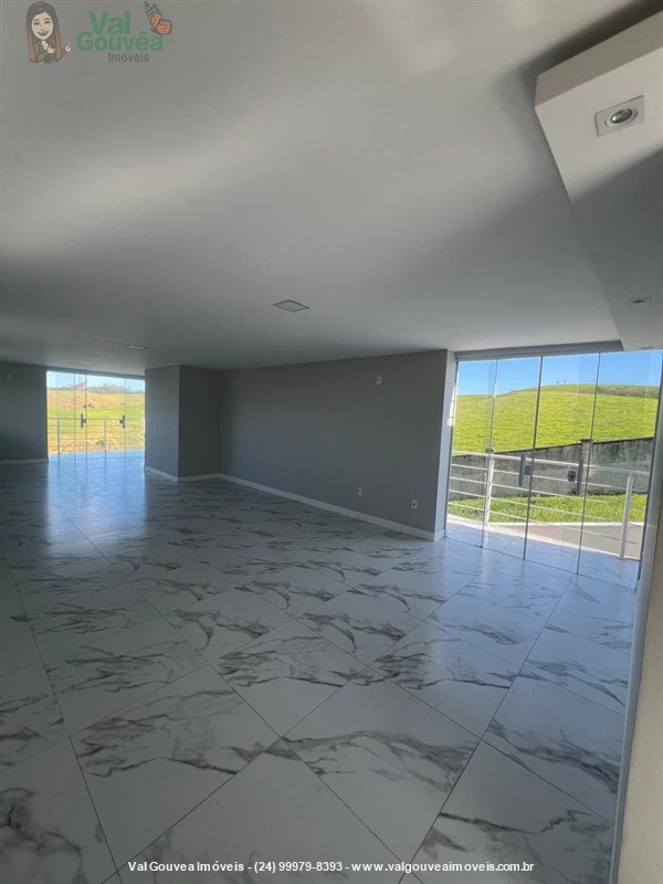 Casa em condomínio a Venda no Alphaville em Resende