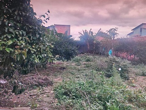 Terreno à Venda