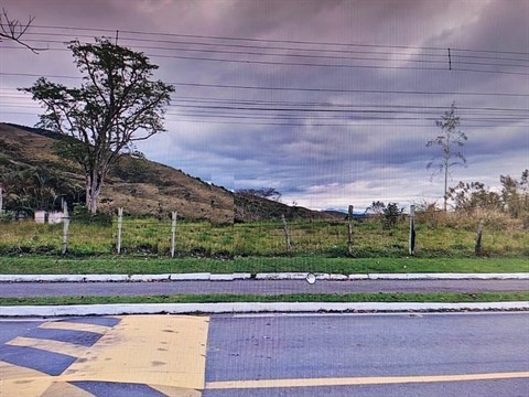 Terreno à Venda